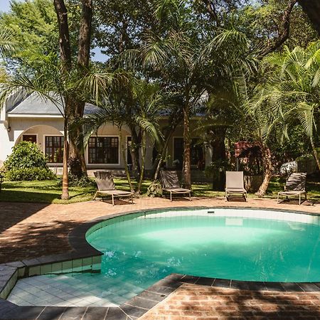 شلالات فيكتوريا Jacaranda Lodge المظهر الخارجي الصورة
