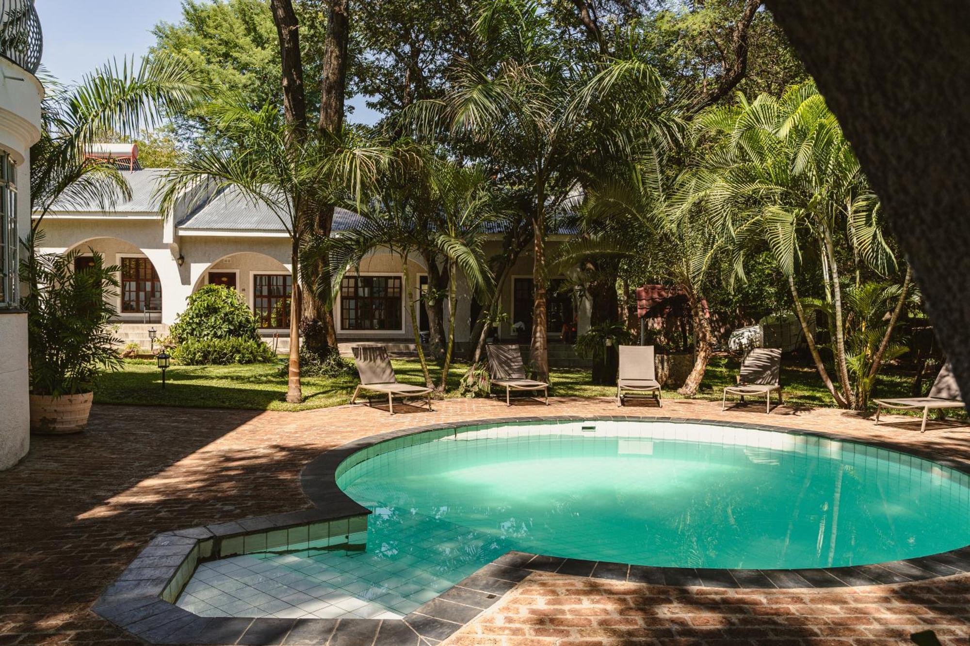 شلالات فيكتوريا Jacaranda Lodge المظهر الخارجي الصورة